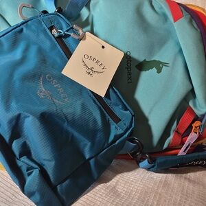 Billbo Baggies Basic Travel Bundle – Cotopaxi Allpa 20 + Osprey Daylite